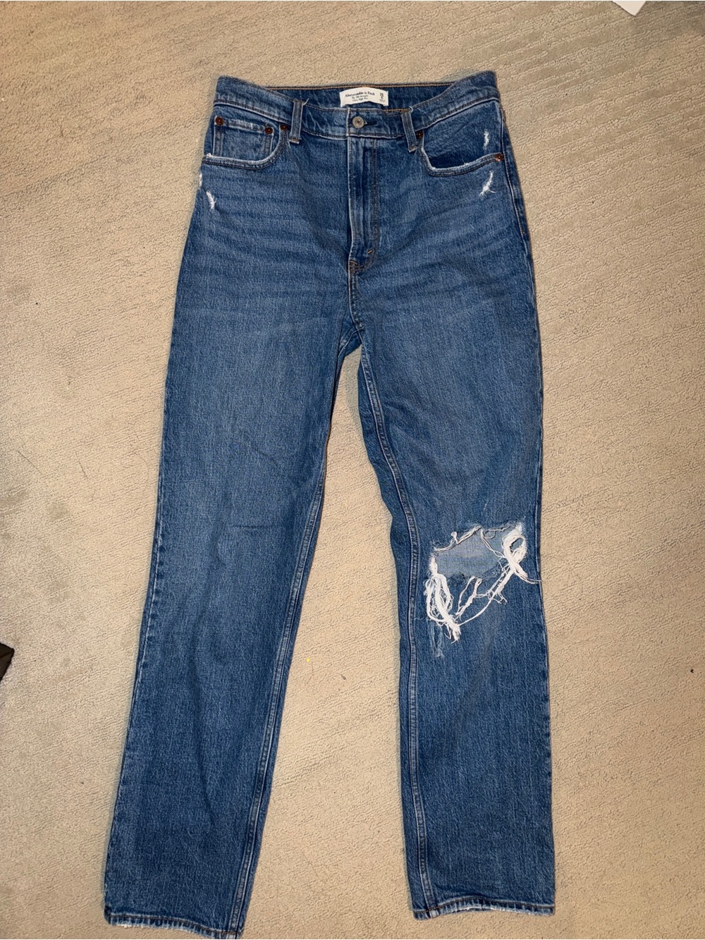 Abercrombie & Fitch The 90s Straight Ultra High-Rise Dark Wash Jeans size 28Long